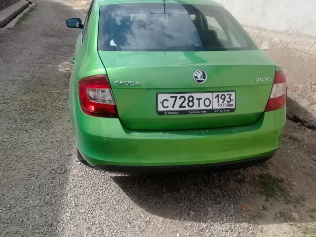 Skoda Rapid 1, avtobaza.tj