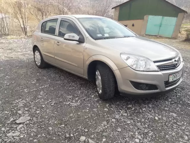 Opel Astra H, 2008 1, avtobaza.tj