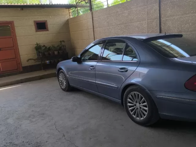 Mercedes-Benz E class, 2003 1, avtobaza.tj