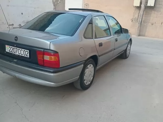 Opel Vectra A, 1994 1, avtobaza.tj