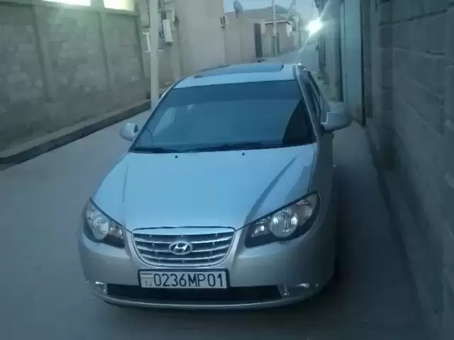Hyundai Avante, 2009 1, avtobaza.tj