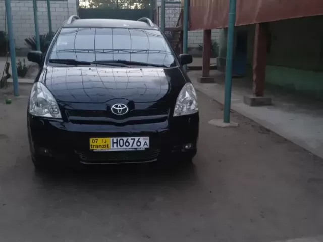 Toyota Corola Verso 1, avtobaza.tj