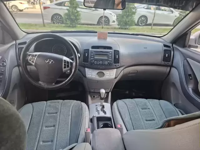 Hyundai Avante, 2009 1, avtobaza.tj