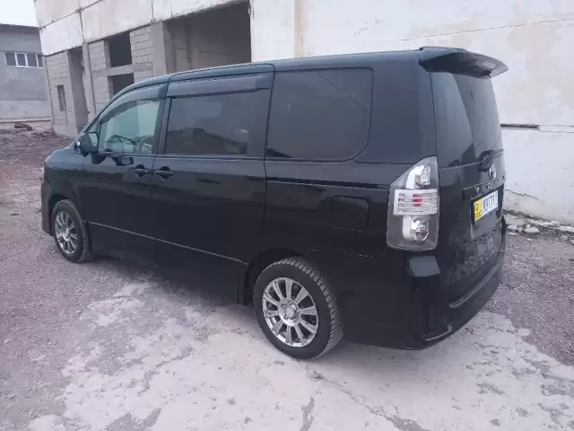 Toyota Voxy, 2008 1, avtobaza.tj Toyota Voxy, 2008 1, avtobaza.tj