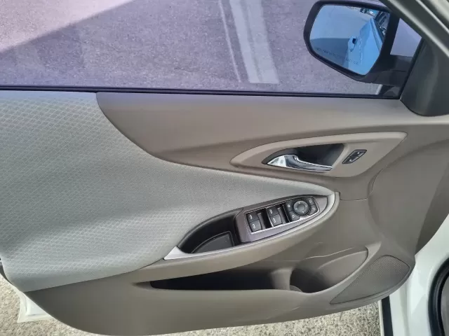 Chevrolet Malibu 2, 2016 1, avtobaza.tj