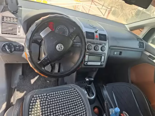 Volkswagen Touran, 2007 1, avtobaza.tj
