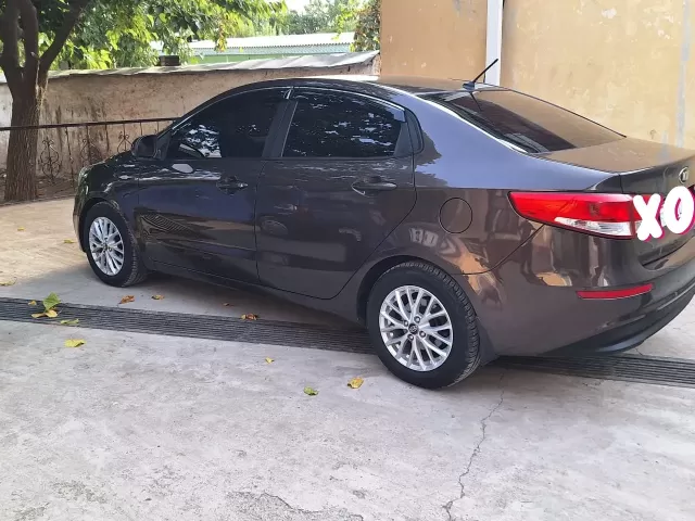 Kia Rio 1, avtobaza.tj