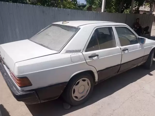Mercedes-Benz W201, 1990 1, avtobaza.tj Mercedes-Benz W201, 1990 1, avtobaza.tj