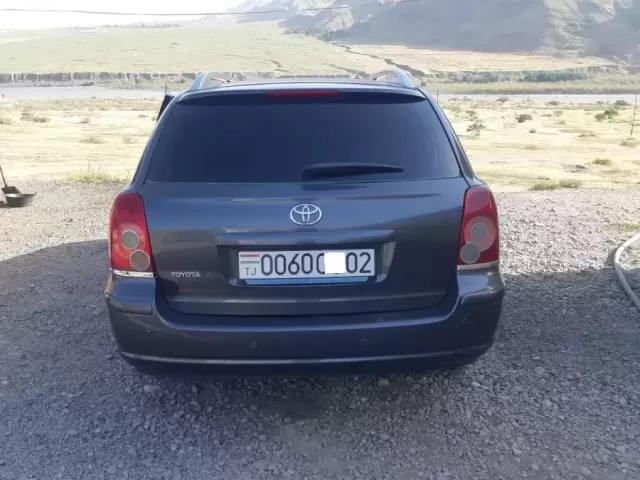 Toyota Avensis 1, avtobaza.tj