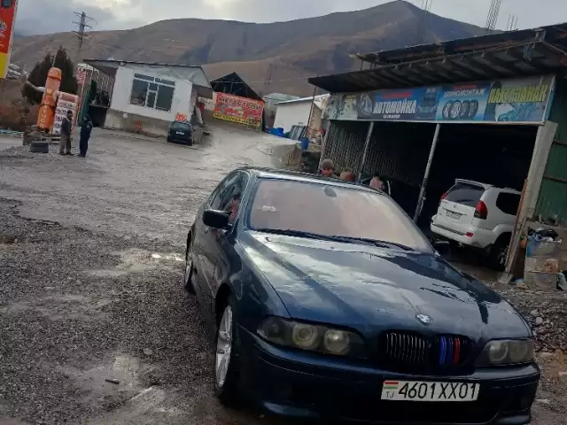 BMW 5 Series 520, 1997 1, avtobaza.tj