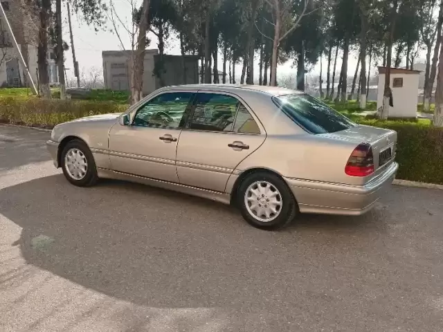 Mercedes-Benz C class, 2000 1, avtobaza.tj
