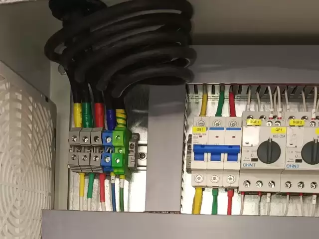 Услуги Электрика 1, farmo.tj