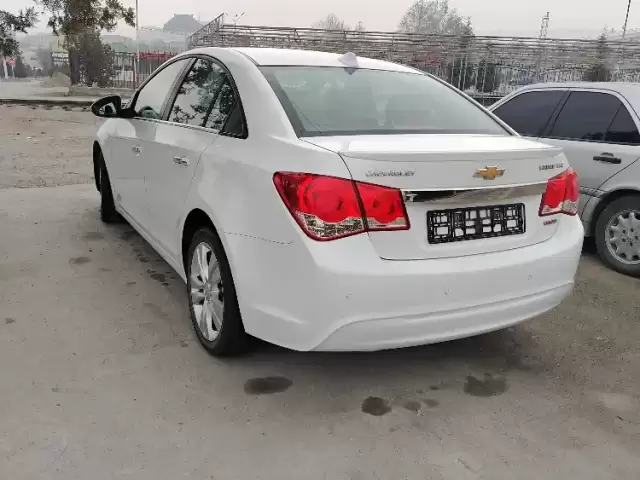Chevrolet Cruze, 2014 1, avtobaza.tj