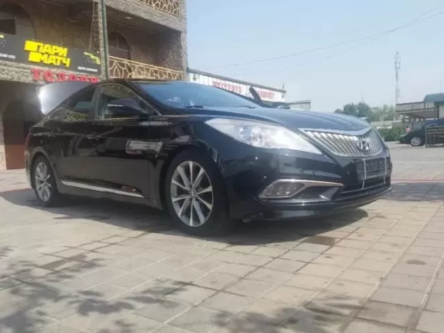 Hyundai Grandeur, 2015 1, avtobaza.tj