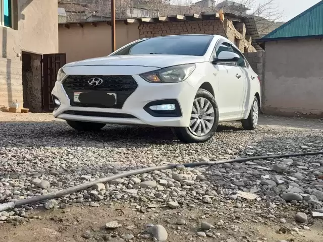 Hyundai Solaris, 2020 1, avtobaza.tj