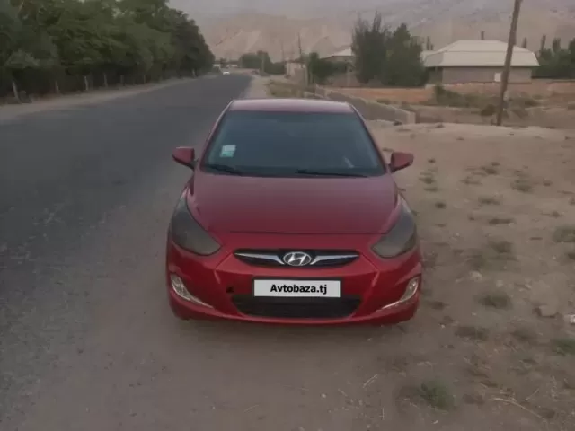 Hyundai Solaris 1, avtobaza.tj