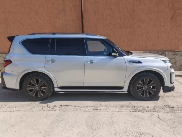 Nissan Patrol, 2017 1, avtobaza.tj