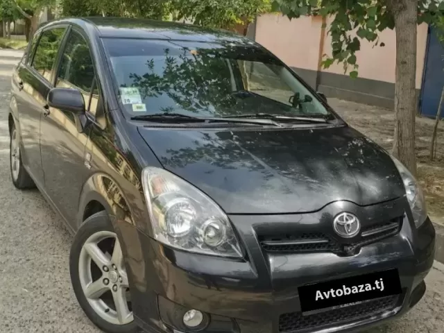 Toyota Corolla Verso 1, avtobaza.tj