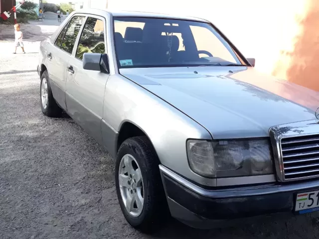 Mercedes-Benz E class 1, avtobaza.tj