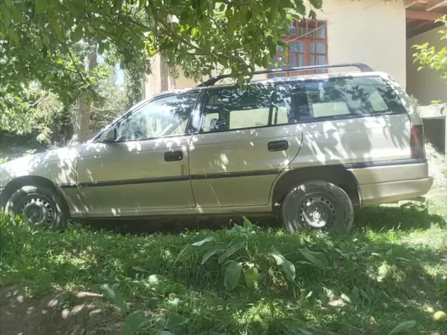 Opel Astra F 1, avtobaza.tj