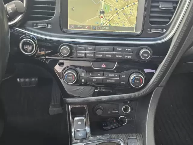 Kia K5, 2014 1, avtobaza.tj