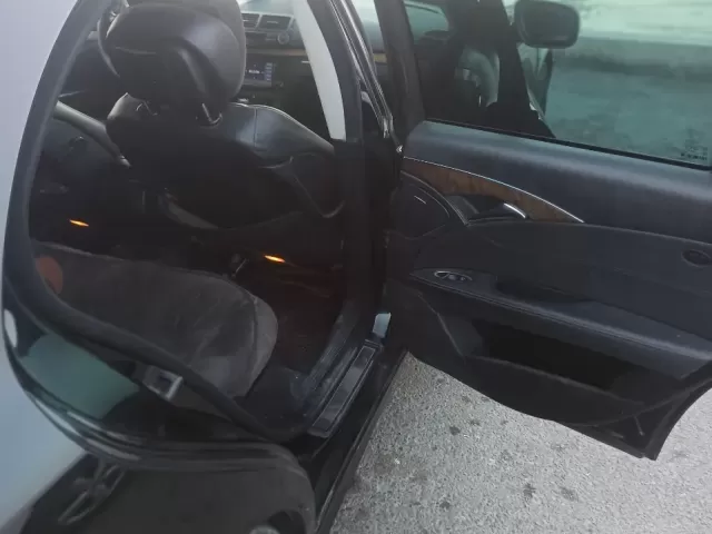 Mercedes-Benz E class, 2008 1, avtobaza.tj
