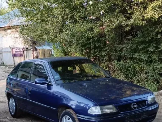 Opel Astra F 1, avtobaza.tj