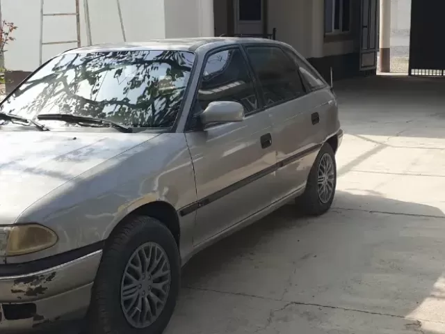 Opel Astra F 1, avtobaza.tj