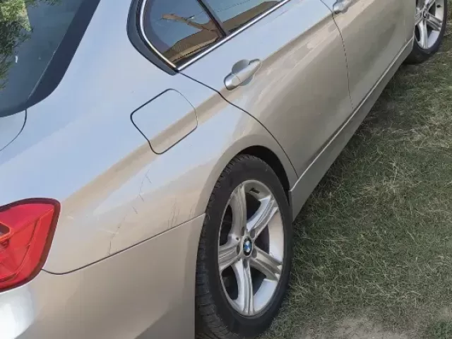 BMW 3 Series 320i, 2013 1, avtobaza.tj