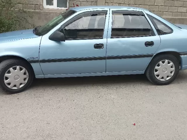 Opel Vectra A 1, avtobaza.tj