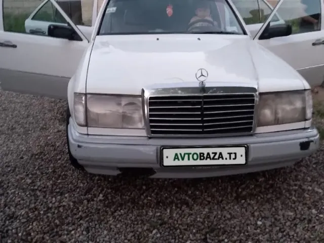 Mercedes-Benz W124 1, avtobaza.tj