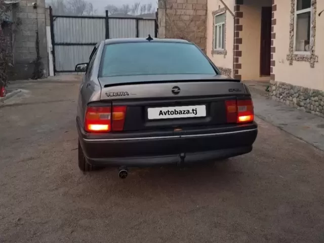 Opel Vectra A 1, avtobaza.tj