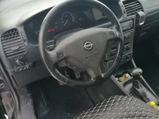 Opel Zafira, 2004 1, avtobaza.tj