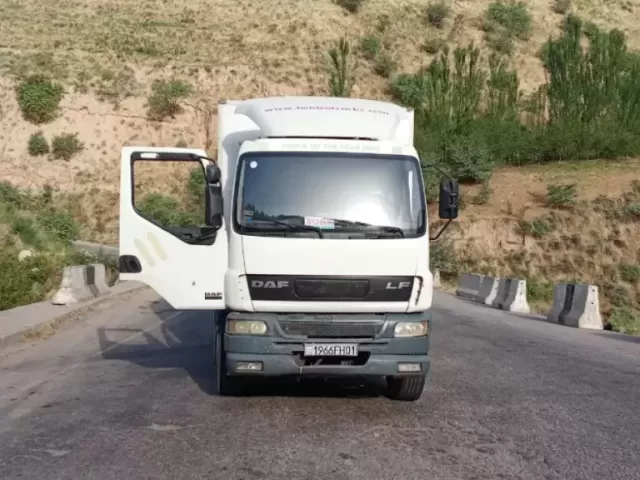 Грузовики DAF LF 55.220, 2004 1, avtobaza.tj