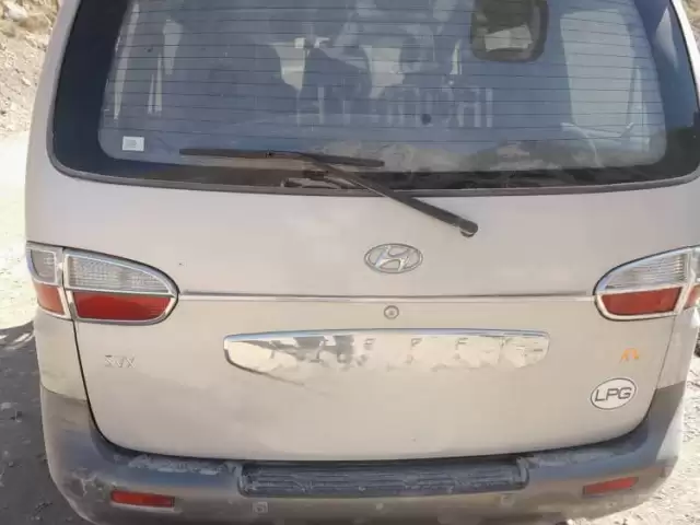 Hyundai Starex, 2002 1, avtobaza.tj