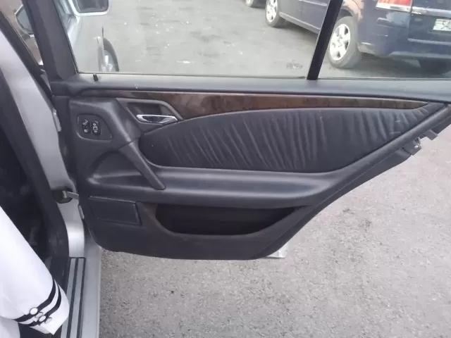 Mercedes-Benz E class, 1998 1, avtobaza.tj