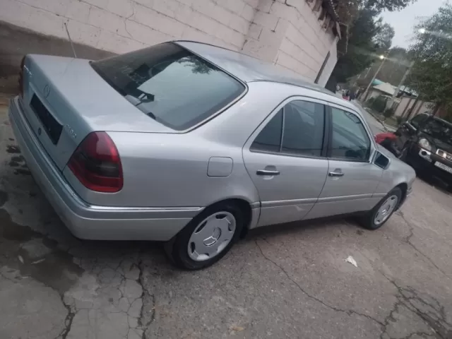 Mercedes-Benz C class 1, avtobaza.tj