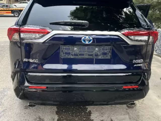 Toyota RAV 4, 2024 1, avtobaza.tj