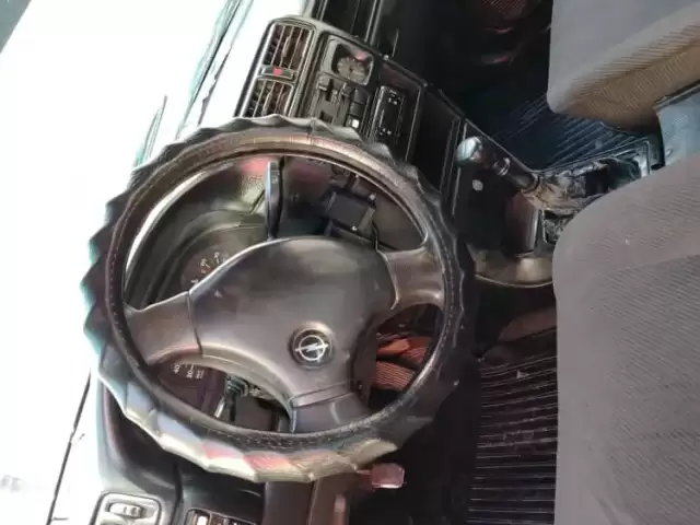 Opel Vectra A, 1990 1, avtobaza.tj