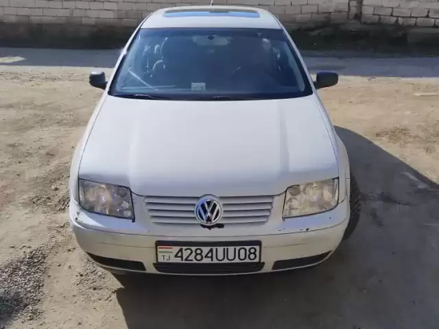 Volkswagen Polo, 2001 1, avtobaza.tj