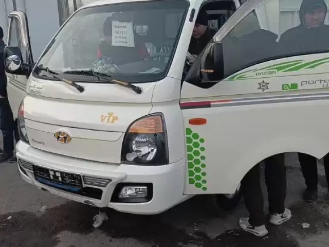 Hyundai Porter, 2015 1, avtobaza.tj