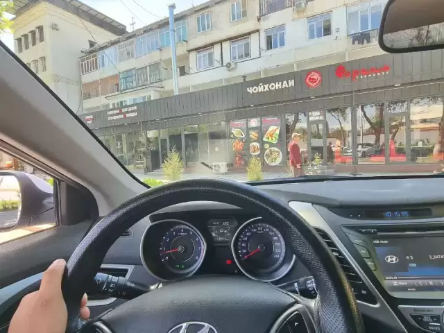 Hyundai Avante, 2014 1, avtobaza.tj