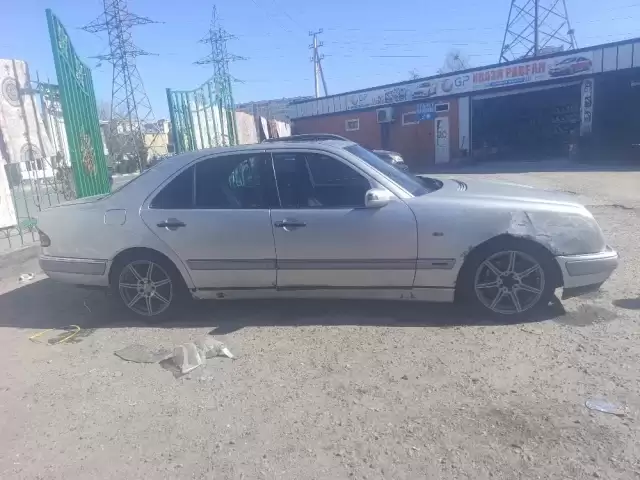 Mercedes-Benz E class, 1998 1, avtobaza.tj Mercedes-Benz E class, 1998 1, avtobaza.tj