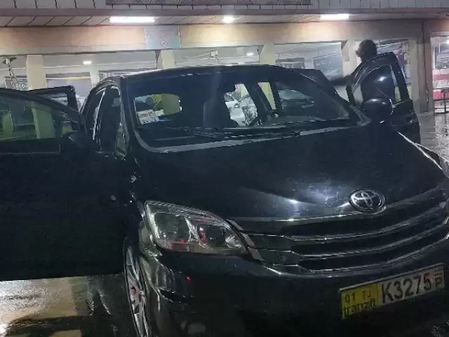 Toyota Mark X ZiO, 2007 1, avtobaza.tj