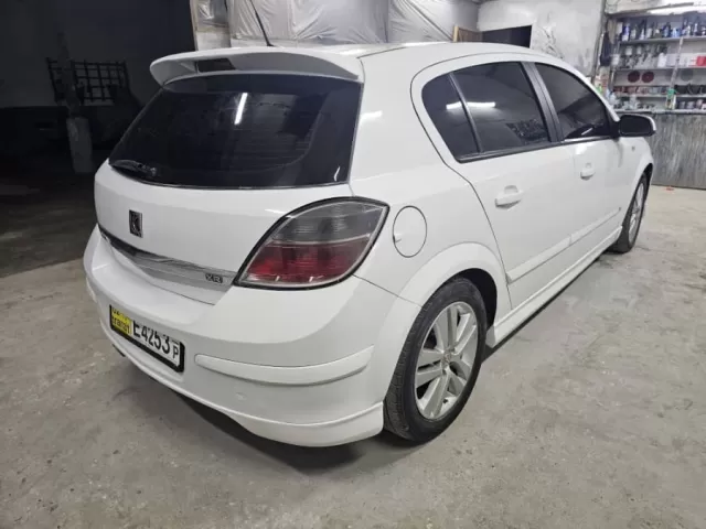 Opel Astra H 1, avtobaza.tj