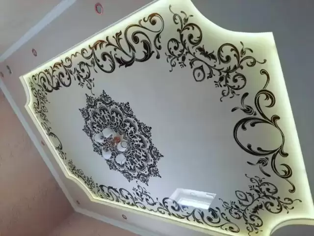 Натяжные потолки и фотообои 1, farmo.tj