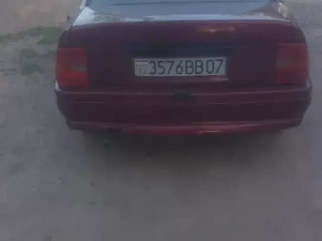 Opel Vectra A, 1992 1, avtobaza.tj