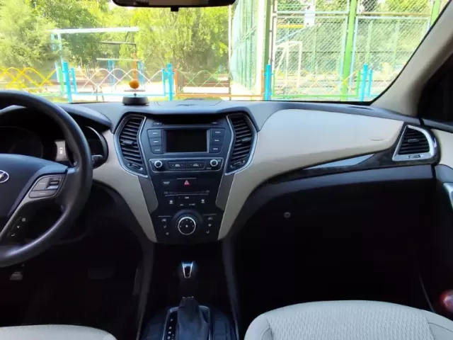 Hyundai Santa Fe, 2017 1, avtobaza.tj