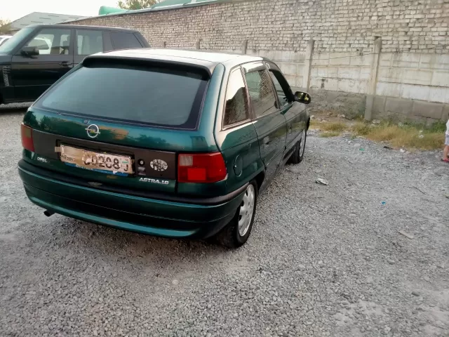 Opel Astra F 1, avtobaza.tj