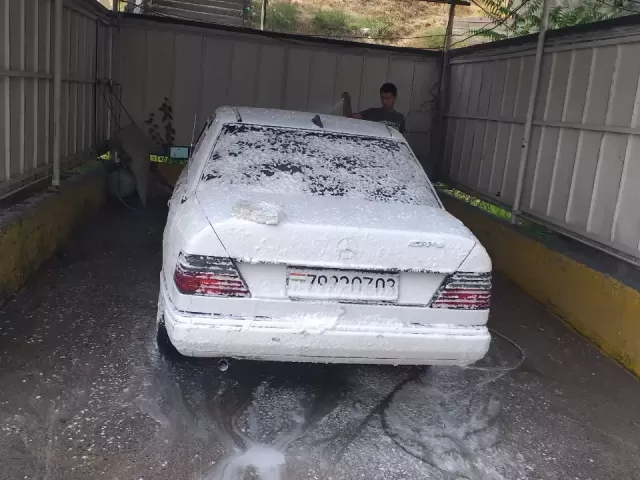 Mercedes-Benz C class, 1990 1, avtobaza.tj